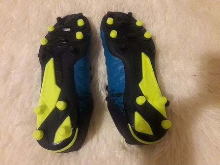 Бутсы футбольные р-р 40