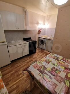 2-к квартира, 54 м², 1/14 эт.
