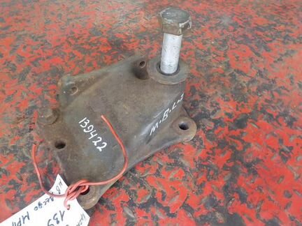 Кронштейн стойки стабилизатора Мерседес 9743250709