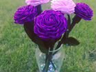 Букеты из бумажных роз, тюльпанов, природного мате