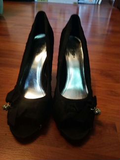 Туфли 23,5-24см по стельке.Приблизительно 37размер