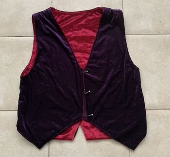 Новая двусторонняя вельветовая жилетка