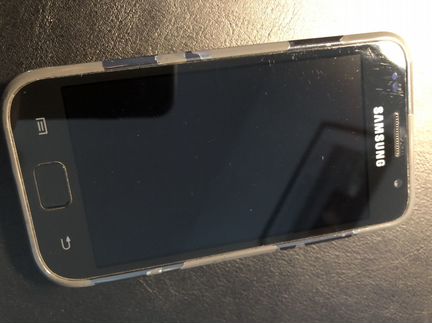 Телефон Samsung Galaxy S1