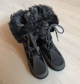 Зимние женские сапоги