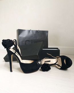 Новые босоножки. Италия. Натур. замша 37-37,5 р-р