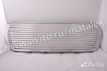 Решетка радиатора Toyota Land Cruiser 200 алюминий