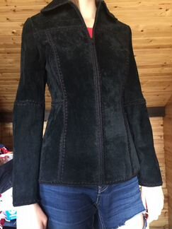 Продаю замшевый пиджак