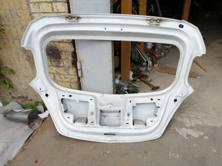 Opel Corsa D 2006-2014 крышка багажника