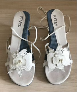 Босоножки кожа р.39