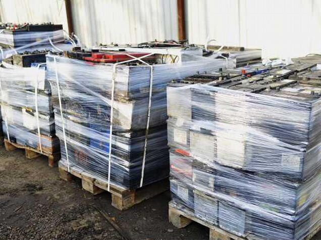 Склады с аккумуляторами на авто. Упаковка аккумуляторных батарей для транспортировки. Перевезти аккумуляторы. Батарея 32тн-450 "agm". Перевезти аккумуляторы.