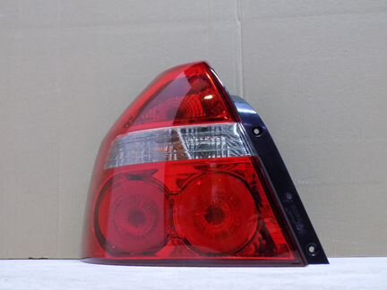 Фонарь задний левый Chevrolet Aveo T250