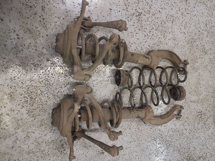 Audi a4b8 1.8 передний привод амортизаторы пружины