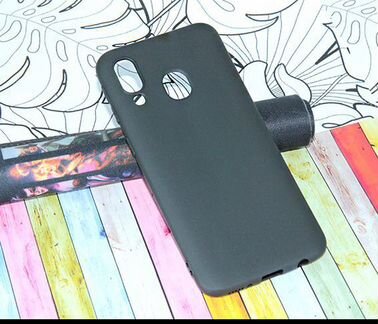 Чехол-накладка для Samsung A405F A40 fashion TPU матовый черный