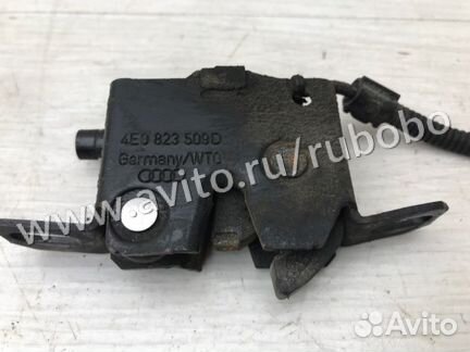 Замок капота Audi A8 D3 BHT 2005