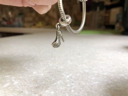 Pandora шарм туфелька