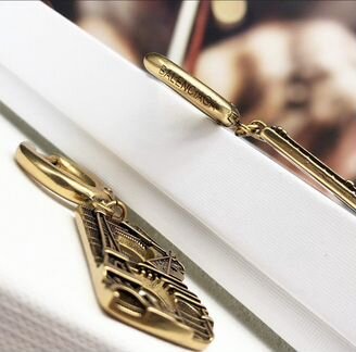 Balenciaga Lux Серьги. Gucci Колье