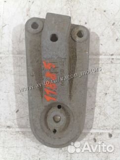 Кронштейн двигателя правый Chevrolet Lacetti J200