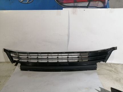 Toyota Rav4 CA40 2015-2019 решетка бампера