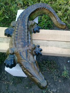 Крокодил из бетона