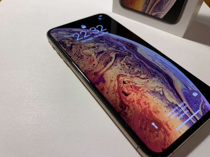 Телефон iPhone