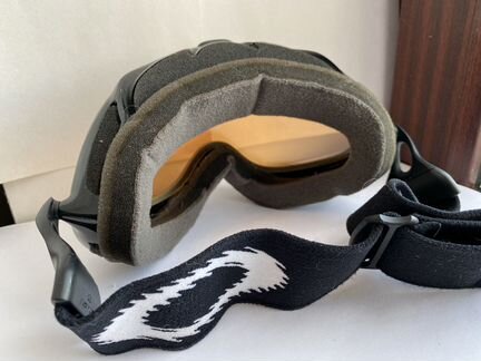 Горнолыжные маски Oakley TT Blade