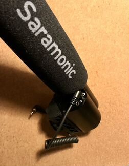 Накамерный микрофон пушка Saramonic Vmic Pro