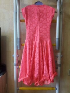 Рейтинговое платье гипюр размер 32-34 128 см