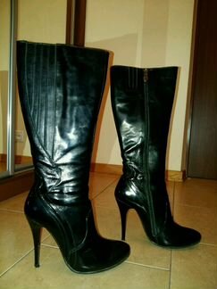 Лакированные демисезонные Сапоги р. 40