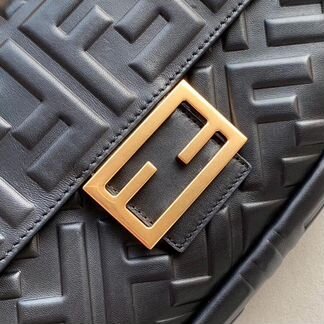 Сумка из кожи baguette Fendi