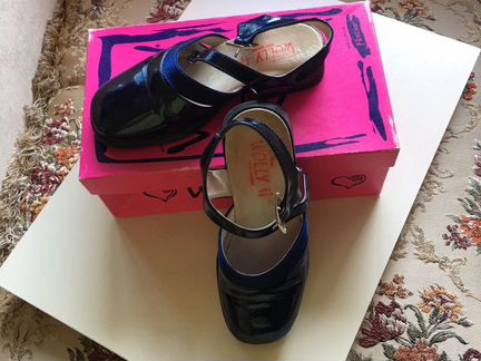 Босоножки для девочки