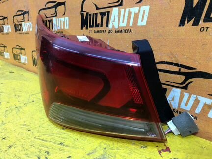 Фонарь наружний задний левый Hyundai Solaris 2