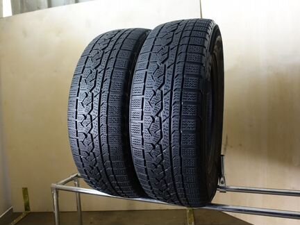 235 65 17 Kumho I Zen RV KC15 43AD