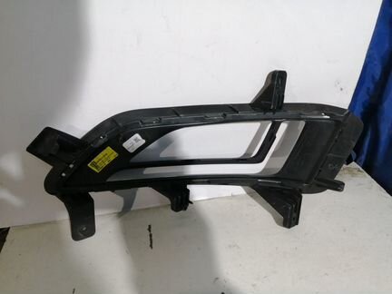 Hyundai Tucson 3 2018-2020 накладка птф правая