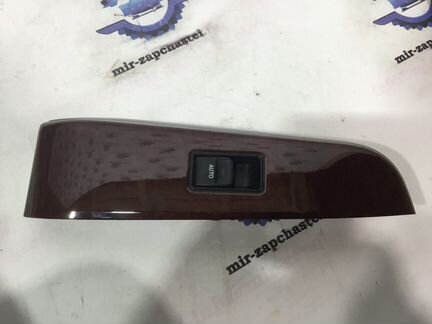 Накладка кнопки стеклоподъемника Toyota Camry V50