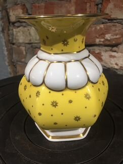 Коллекционная Вазочка