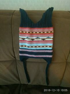 Вязаная шапочка