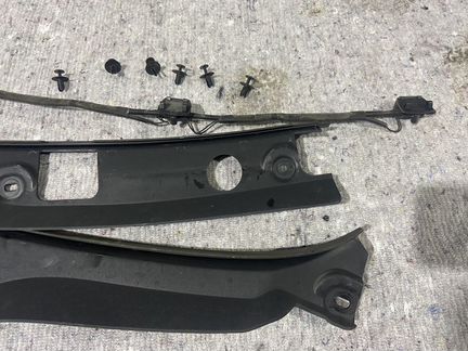 Bmw f34 комплект накладок капота под омыватель