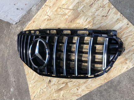 Решетка Mercedes E 212 GT рестайлинг