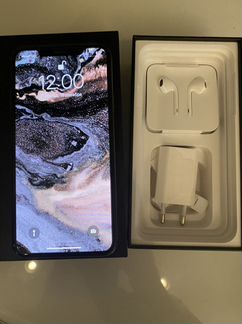 Телефон iPhone 11 pro max 256 gb dual sim