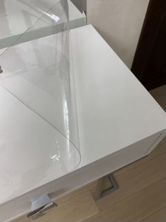 Туалетный столик/консоль