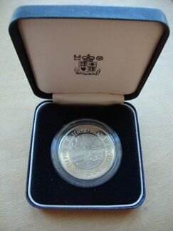 Мозамбик 1983 Парусник лодка 1988 Визит папы 3шт
