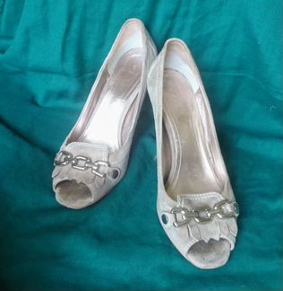 Туфли-босоножки замшевые серо-бежевые