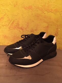 Кроссовки Louis Vuitton