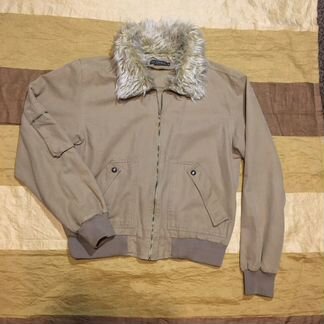 Ветровка женская