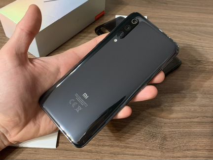 Xiaomi Mi 9 128gb Black (идеал)