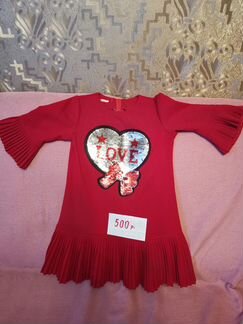 Платье красное с пайетками