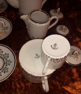 Сервиз кофейный 12 персон (костяной фарфор). дфз