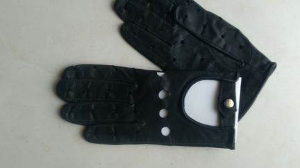 Перчатки женские 8 размер