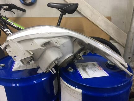 Фaра левaя Тоyotа Рrаdо 120 (б/у, оригинал)