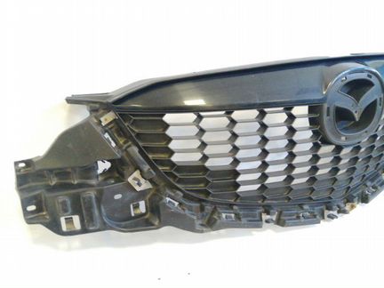 Решетка радиатора передняя Mazda Cx-5 1 2011-2015